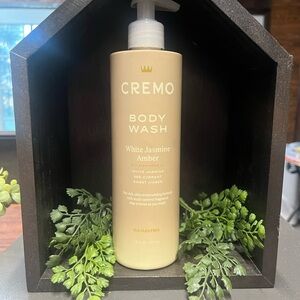 New Cremo White Jasmine Amber body wash